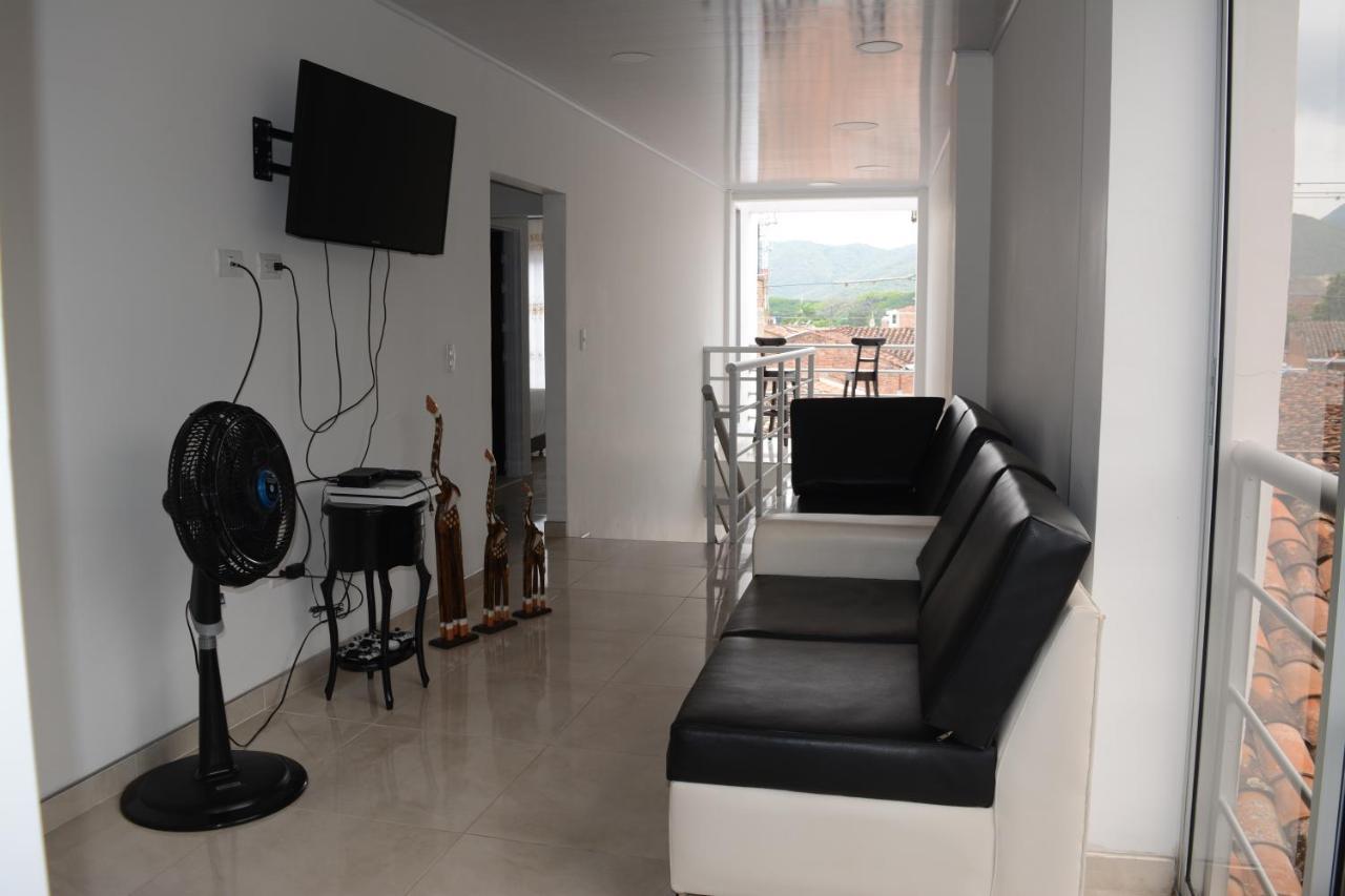 Hotel Brisas Del Norte Roldanillo Ngoại thất bức ảnh